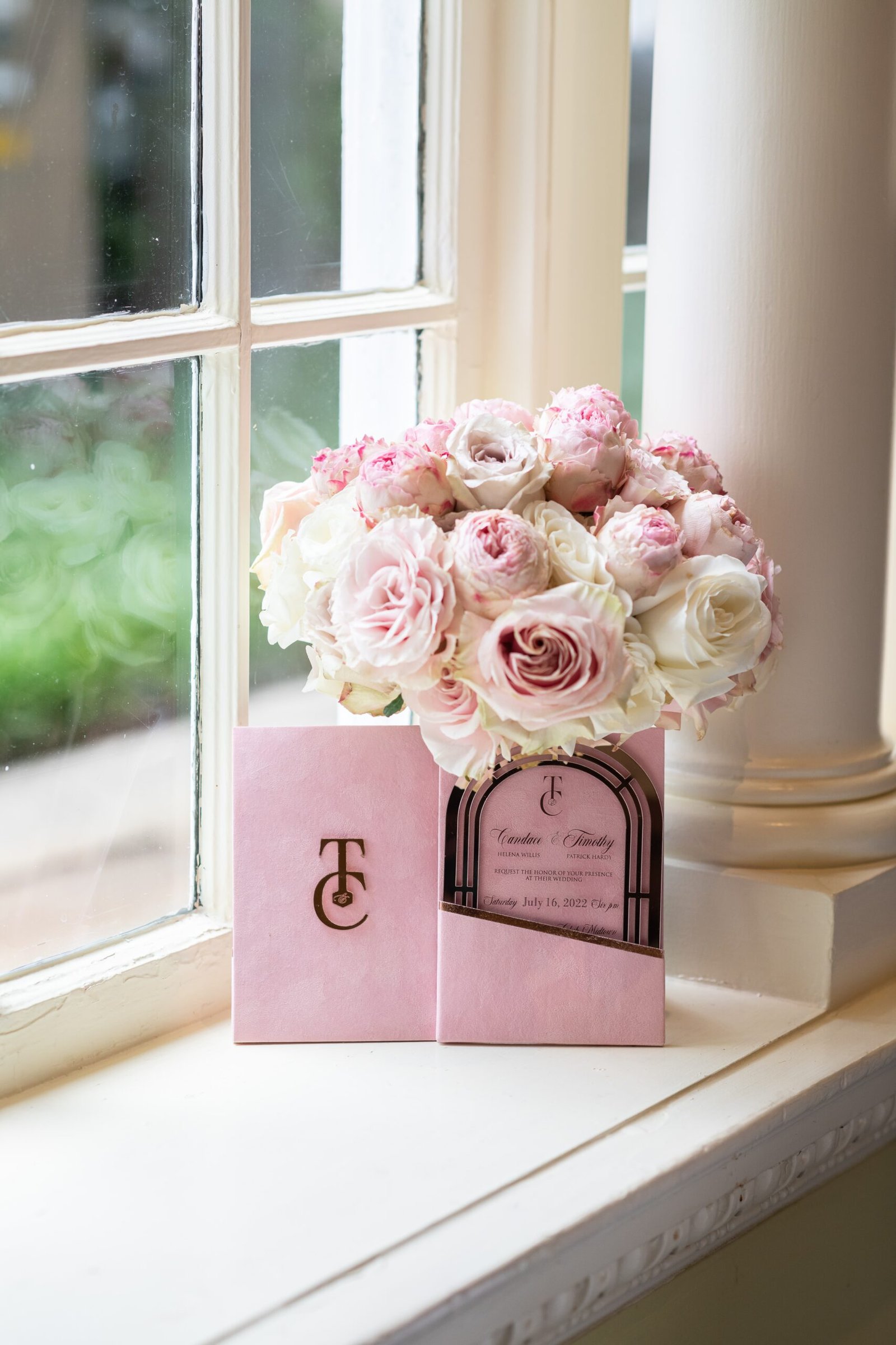 Velvi Pocket Invitation